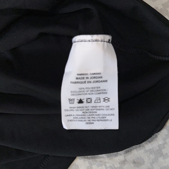 Nike Sport Dri-FIT 1/4 Zip Training Top - Picture 3 of 5